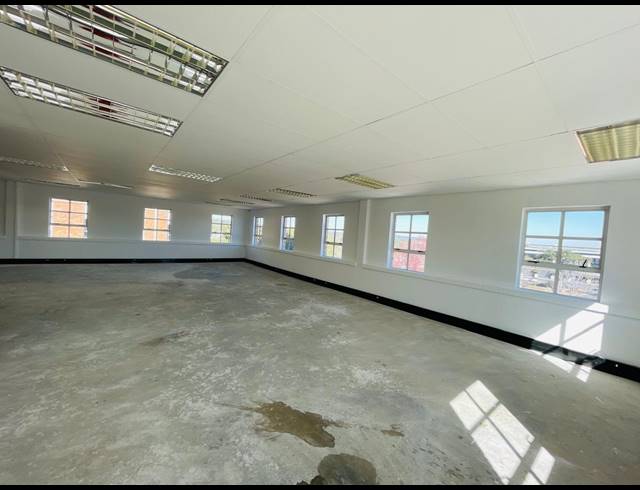 370M² OFFICE TO LET IN FOURWAYS
